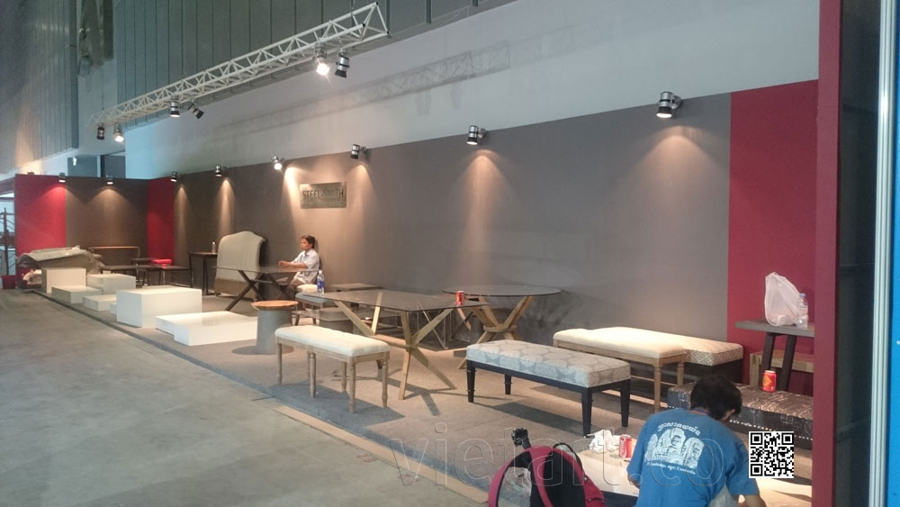 thi cong gian hang Steel Smith 18x3m (2) Việt Art thi công gian hàng 18x3m