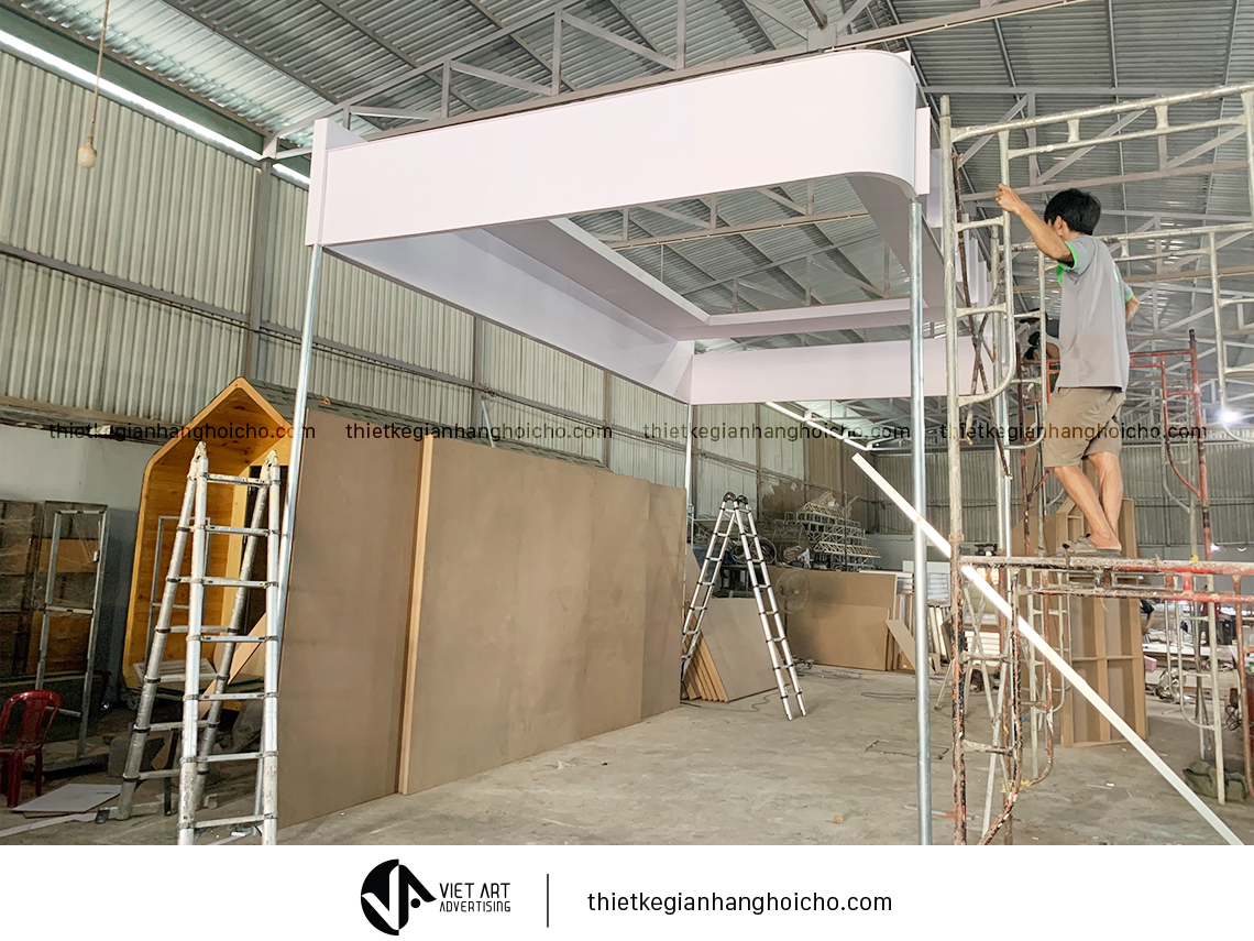 thie ke thi cong gian hang hoi cho_390