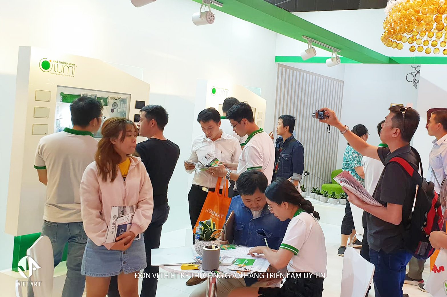 thi cong gian hang trien lam smart city asia (4)