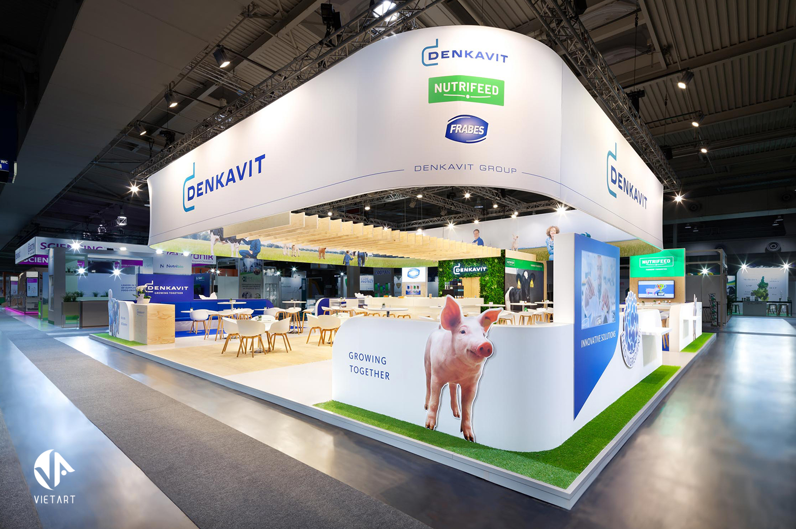 Thi cong gian hang Vietnam Medi-Pharm Expo 2024_3